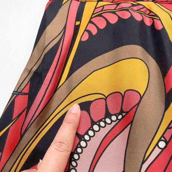 La Prestic Ouiston Silk Skirt Button Front Size 2 Medium - Picture 9 of 10